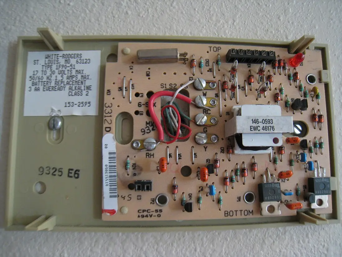 Thermostat Installation in Tucson